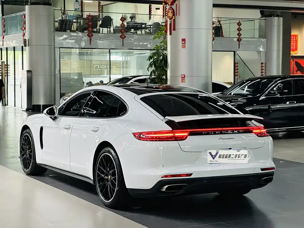 Porsche Panamera — фото 9