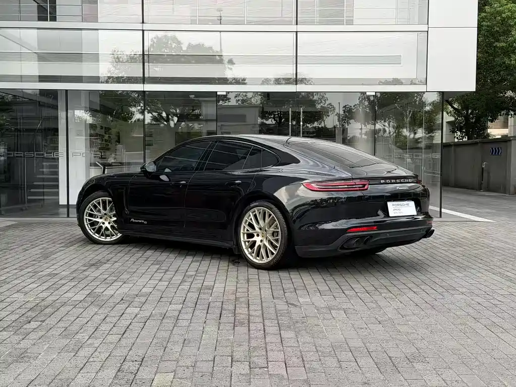 Porsche Panamera — фото 3