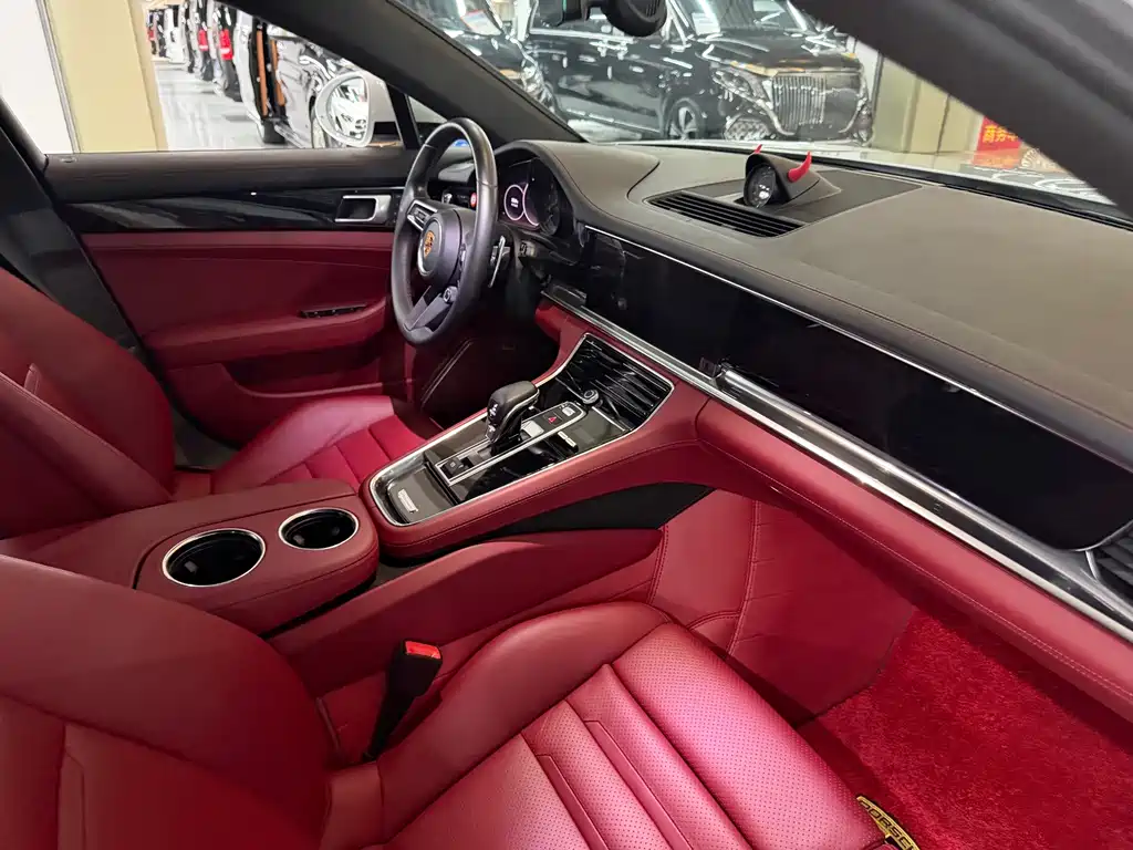 Porsche Panamera — фото 11