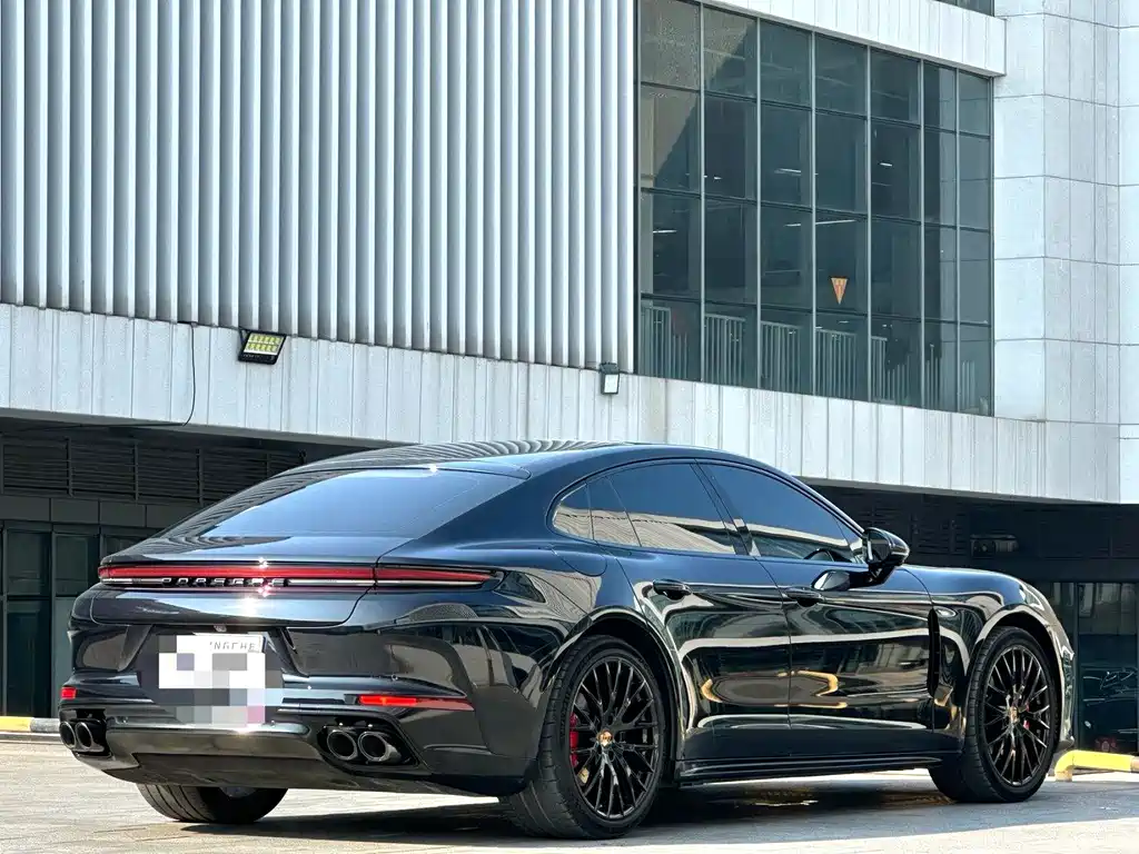 Porsche Panamera — фото 14