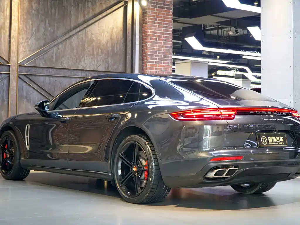 Porsche Panamera — фото 4