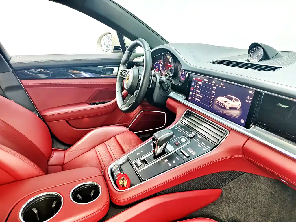 Porsche Panamera — фото 11