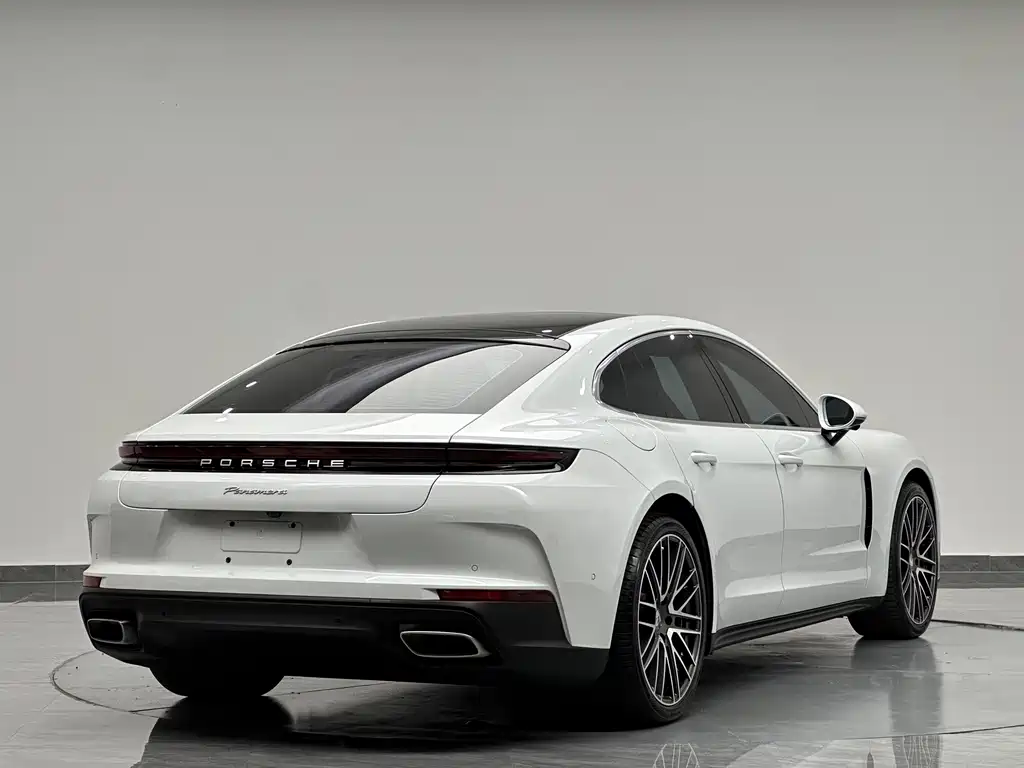 Porsche Panamera — фото 6