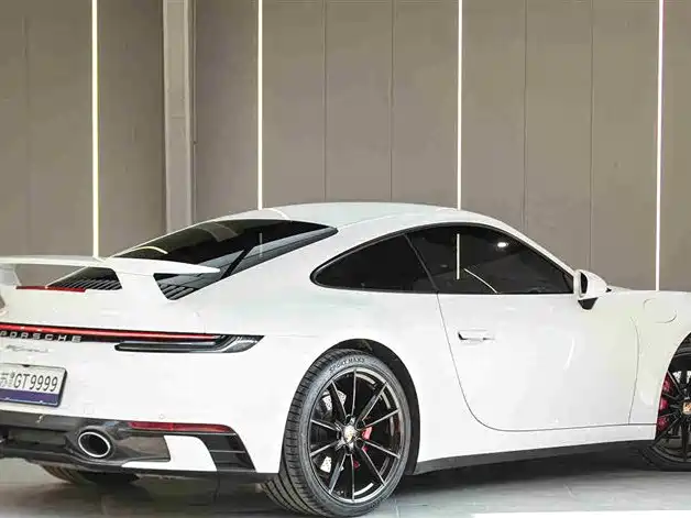 Porsche 911 — фото 7