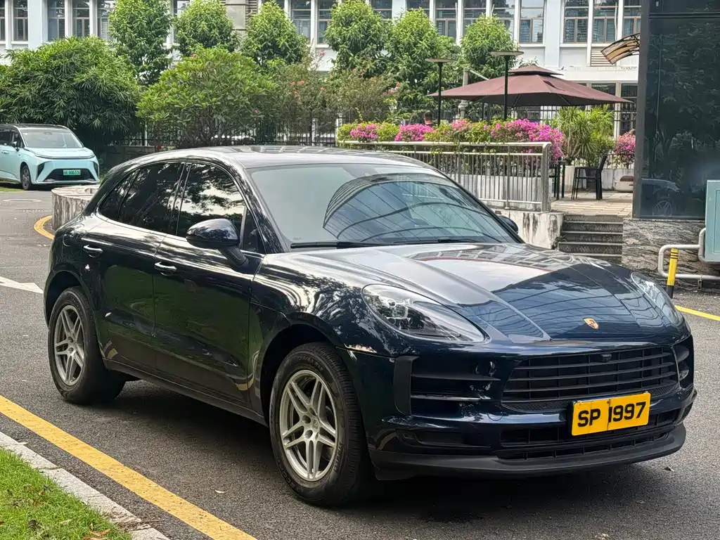 Porsche Macan — фото 3
