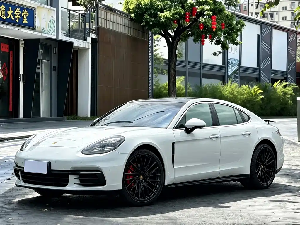 Porsche Panamera — фото 3