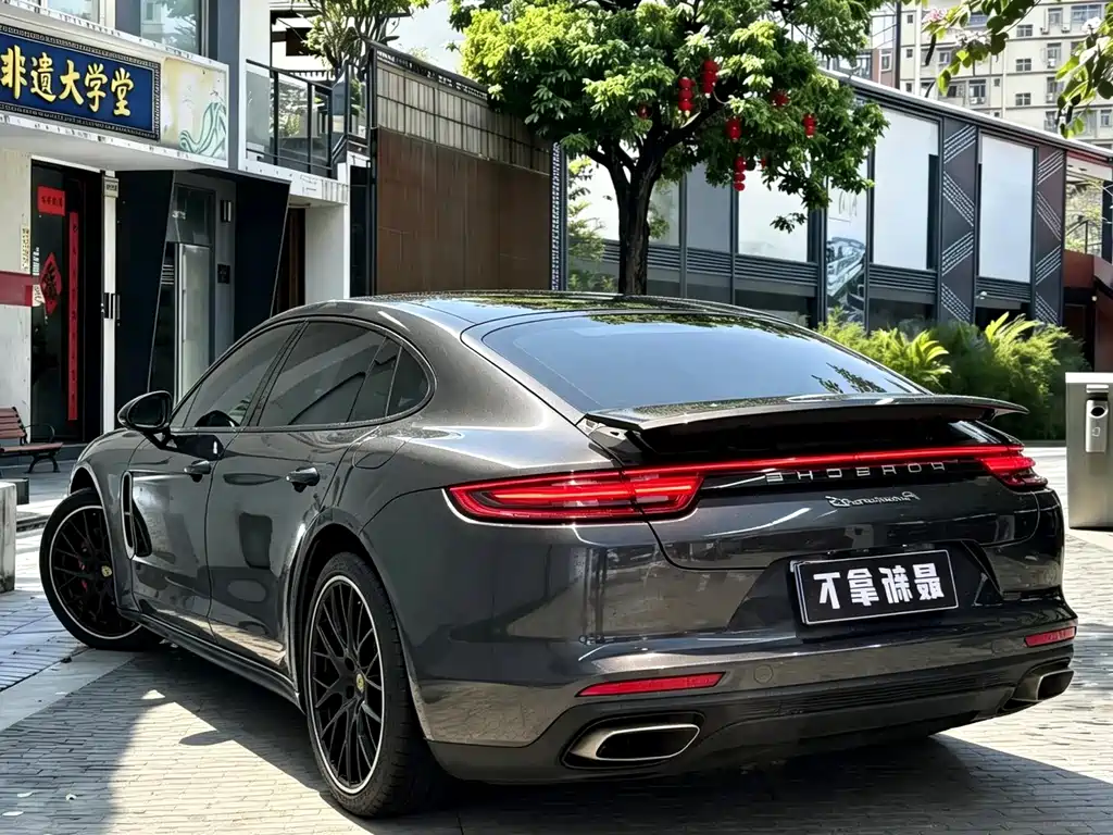 Porsche Panamera — фото 7