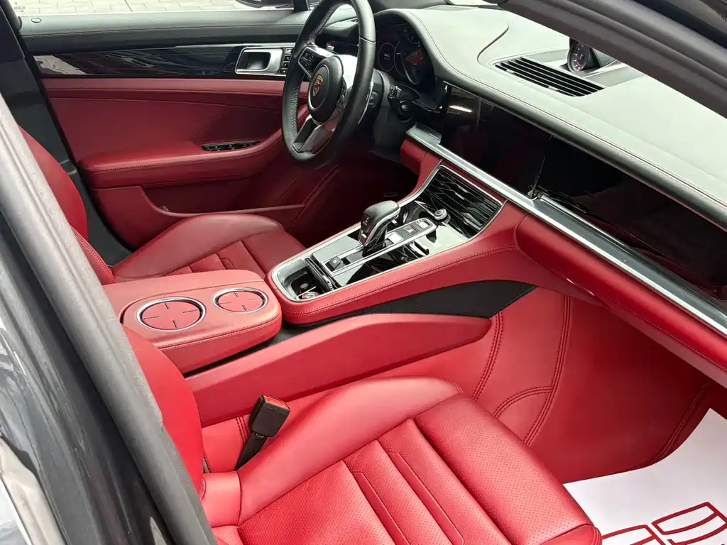 Porsche Panamera — фото 17