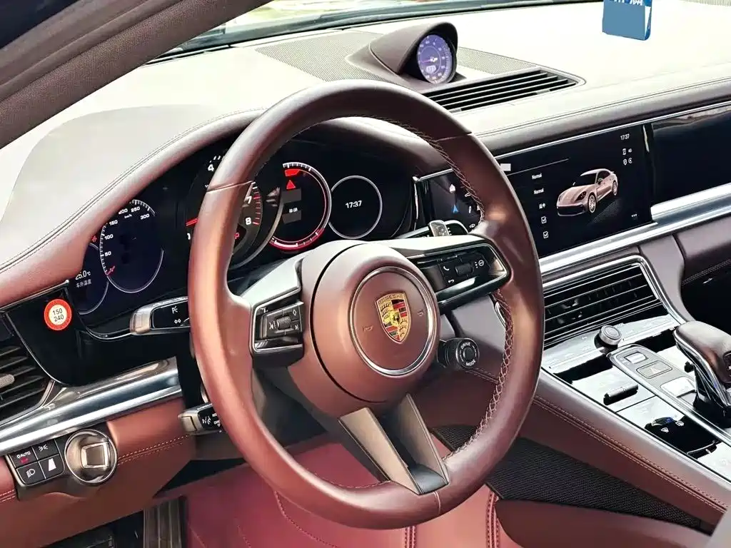 Porsche Panamera — фото 4