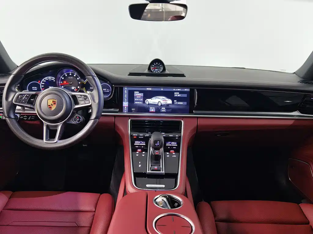 Porsche Panamera — фото 11
