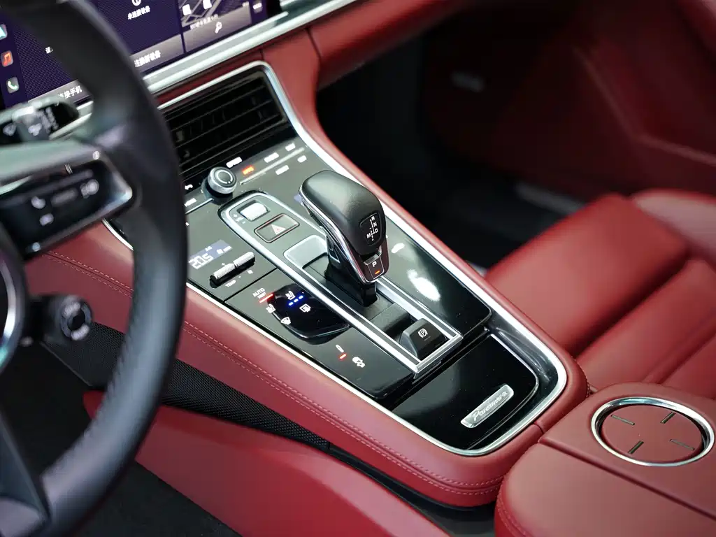 Porsche Panamera — фото 17