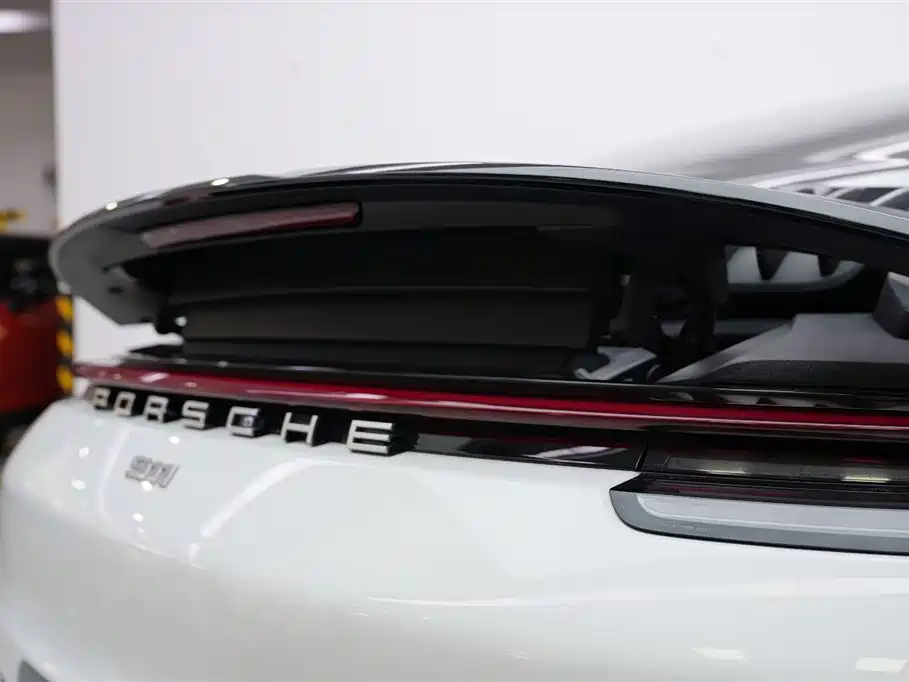 Porsche 911 — фото 19