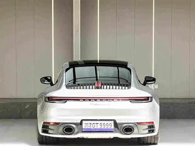 Porsche 911 — фото 7