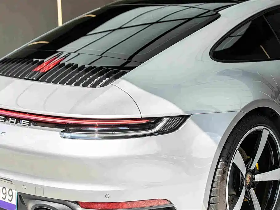 Porsche 911 — фото 8