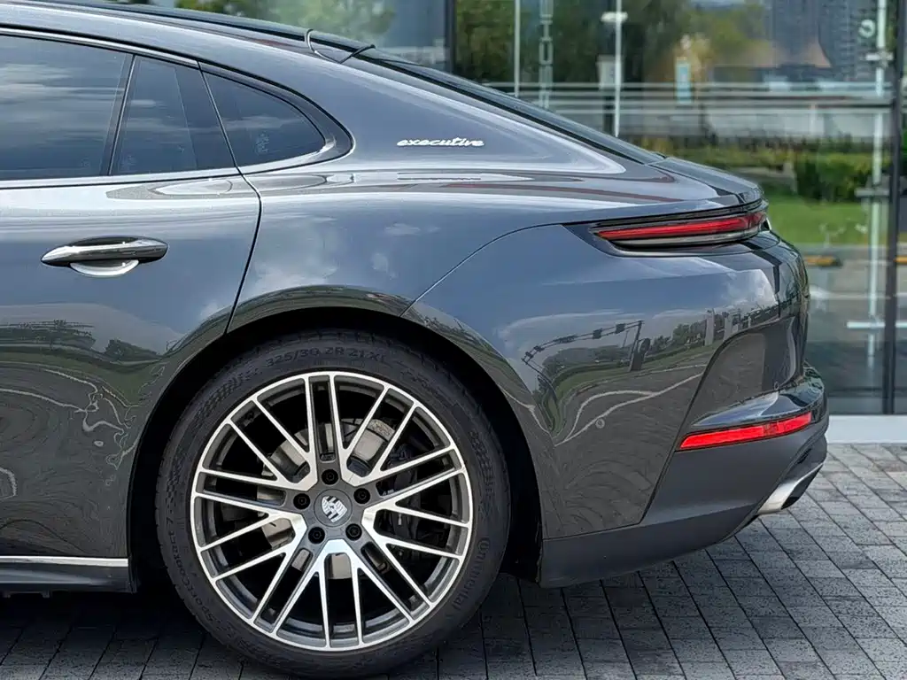 Porsche Panamera — фото 7