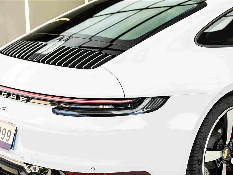 Porsche 911 — фото 6