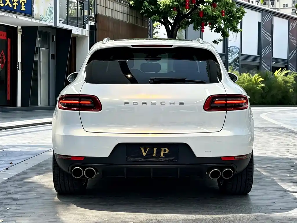 Porsche Macan — фото 8