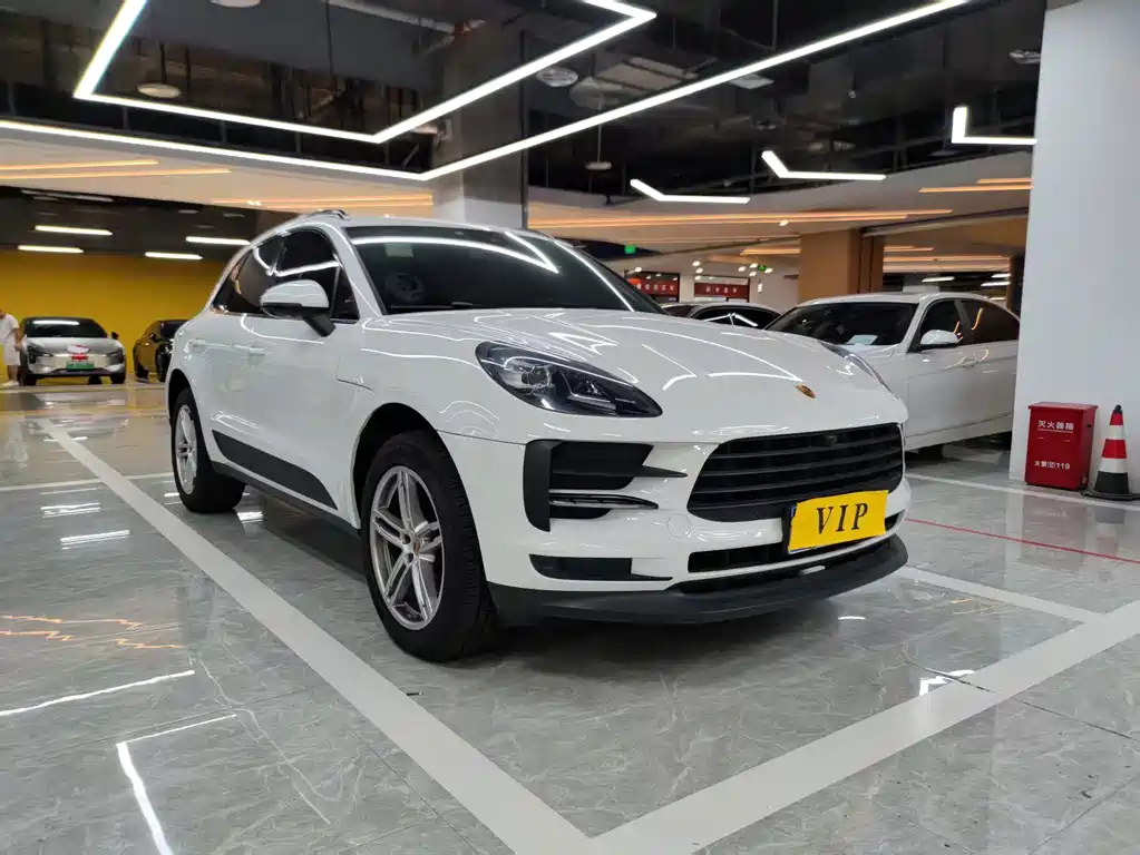 Porsche Macan — фото 3