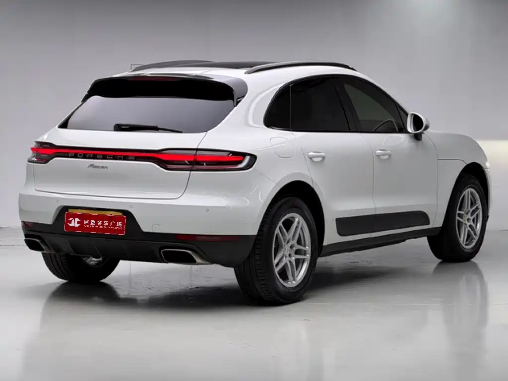 Porsche Macan — фото 3