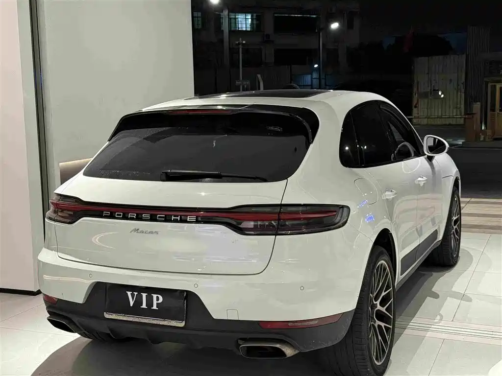 Porsche Macan — фото 6