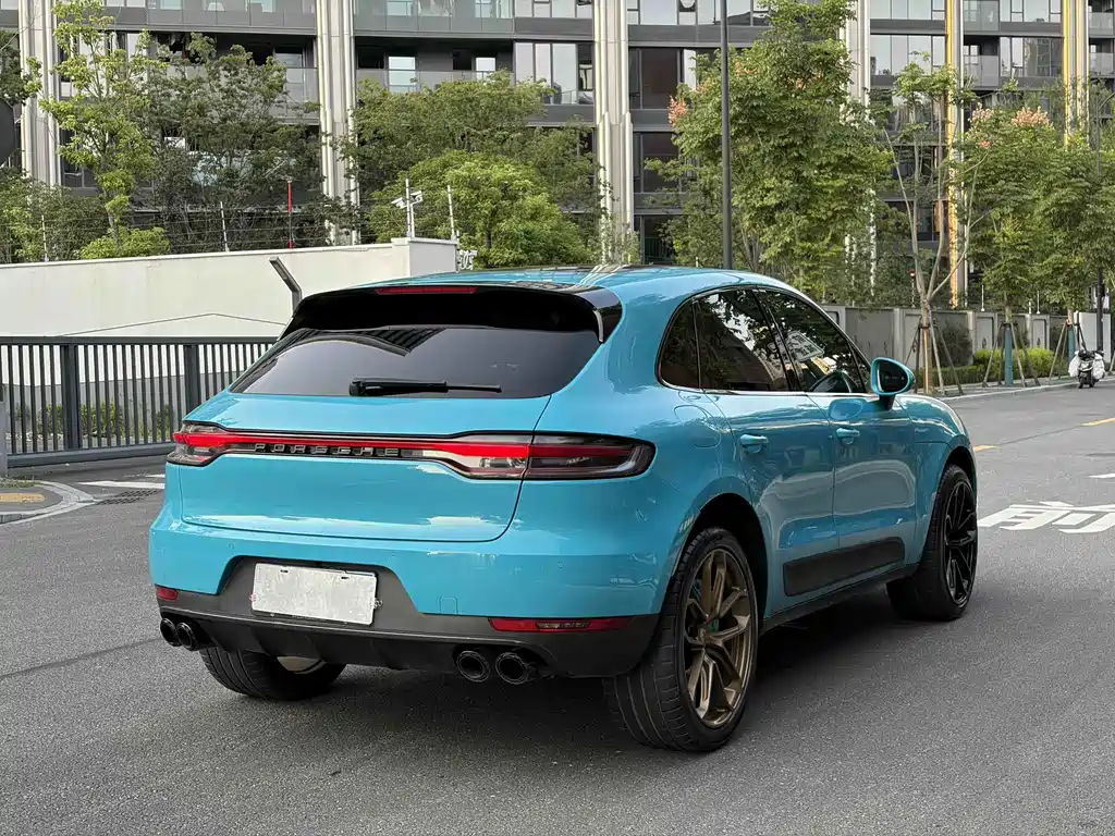 Porsche Macan — фото 13