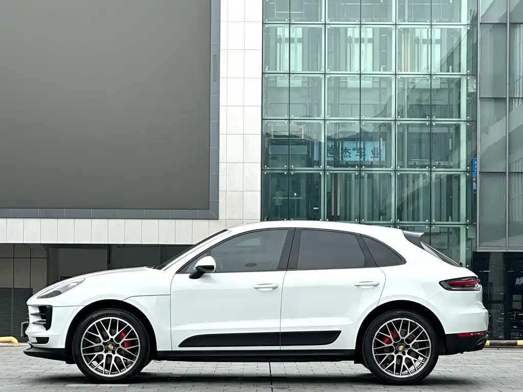 Porsche Macan — фото 4