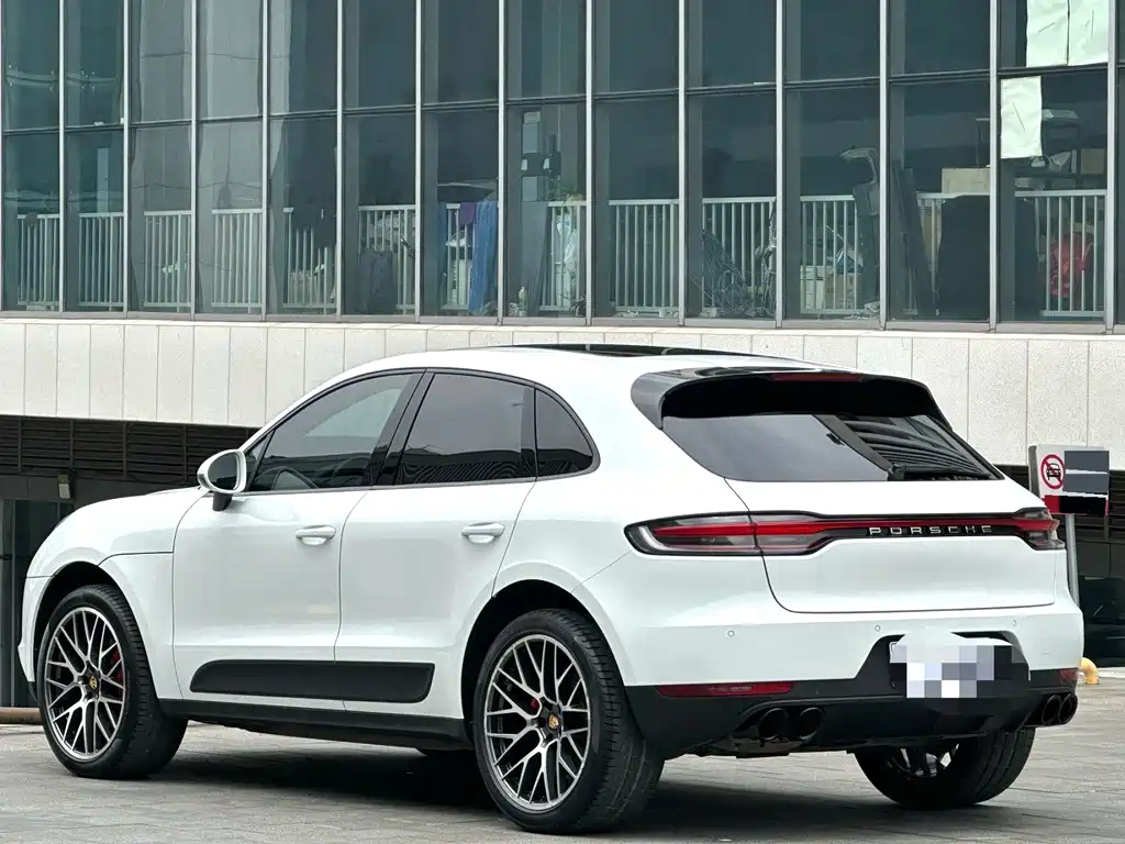 Porsche Macan — фото 6