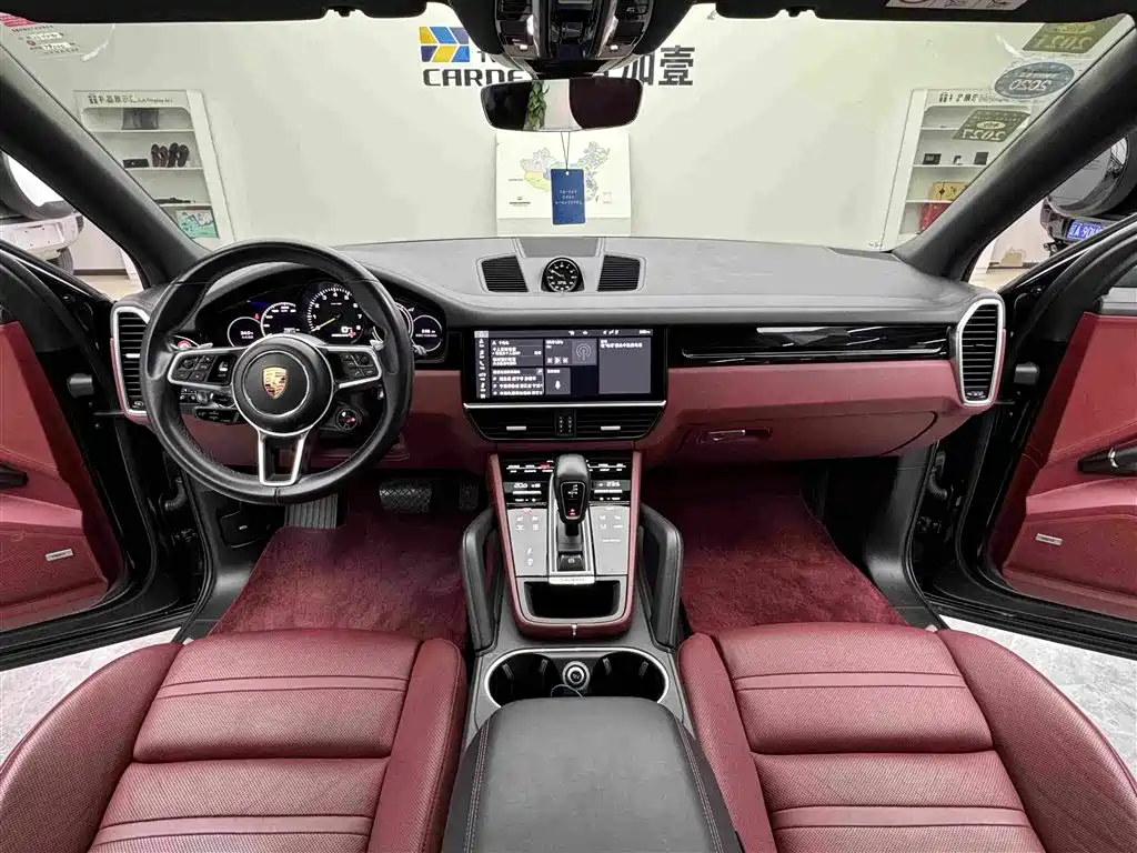 Porsche Cayenne Hybrid — фото 11