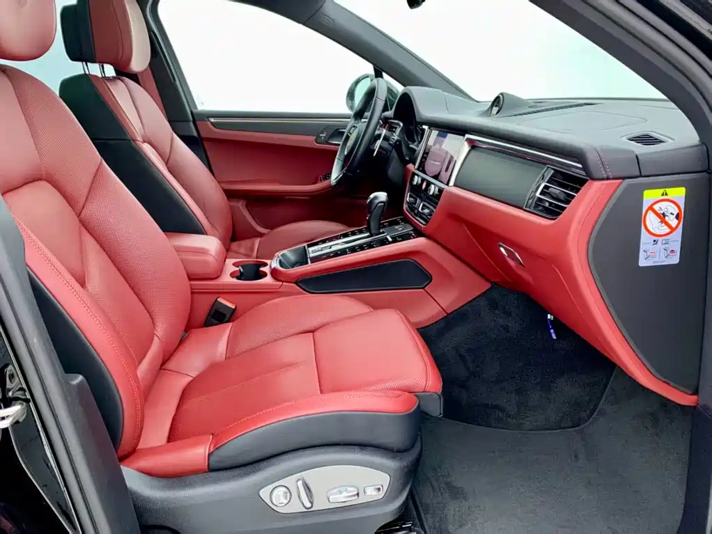 Porsche Macan — фото 13