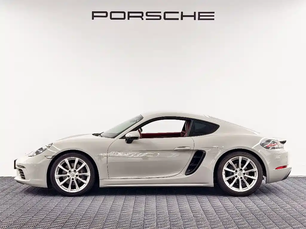 Porsche 718 — фото 4