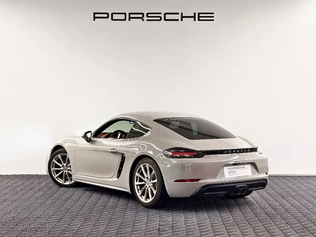 Porsche 718 — фото 5