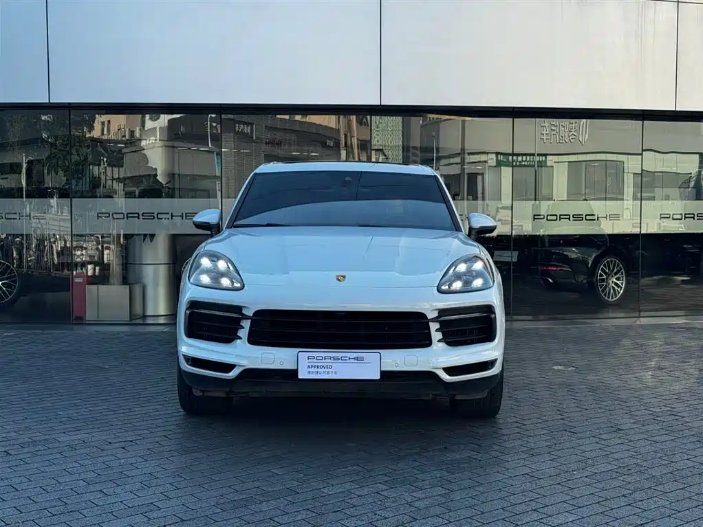 Porsche Cayenne — фото 2