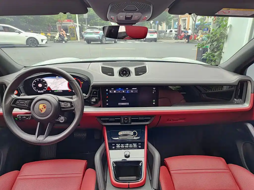 Porsche Cayenne Hybrid — фото 10