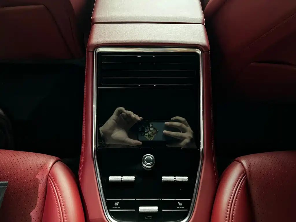 Porsche Panamera — фото 17