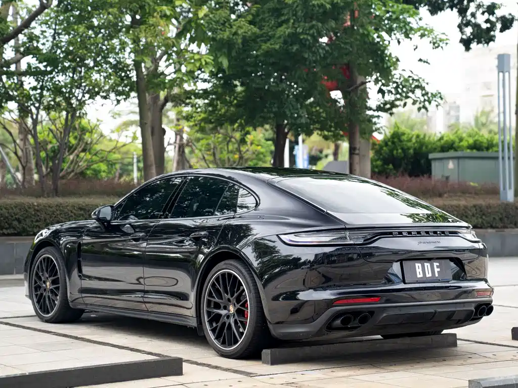 Porsche Panamera — фото 6