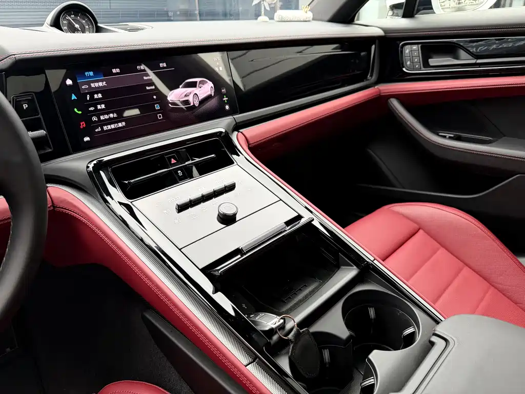 Porsche Panamera — фото 14