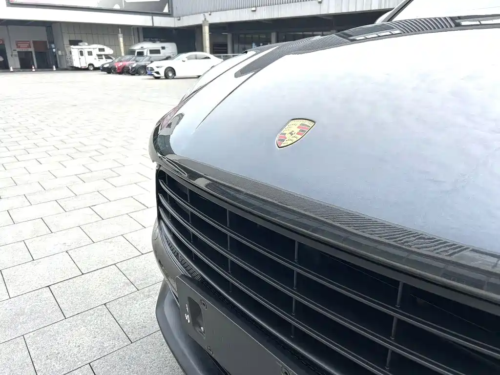 Porsche Macan — фото 3