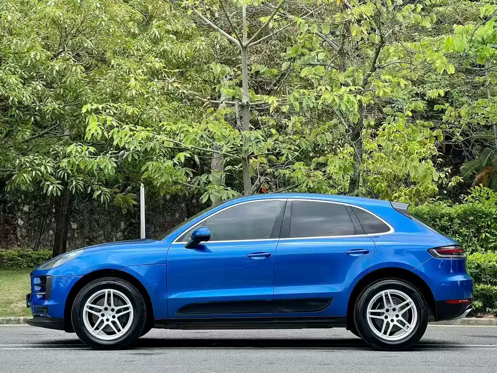 Porsche Macan — фото 7