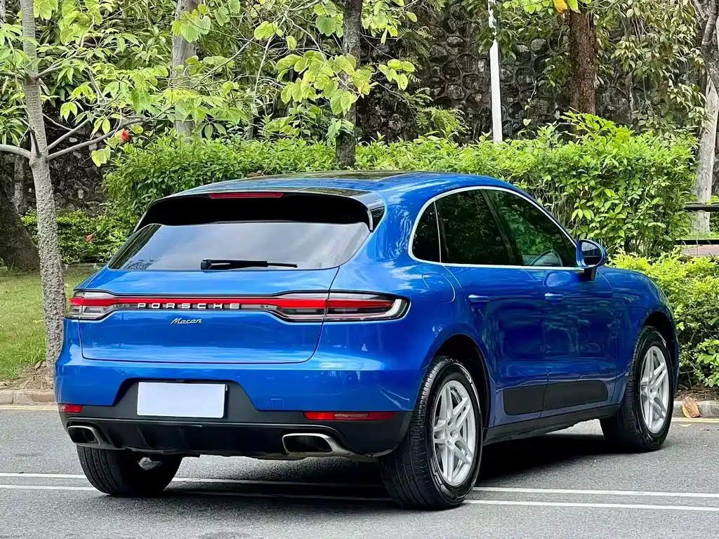 Porsche Macan — фото 9