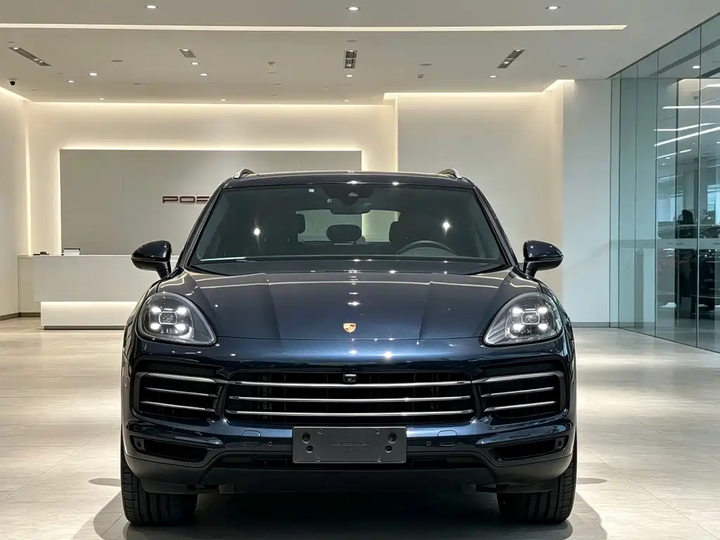 Porsche Cayenne — фото 2