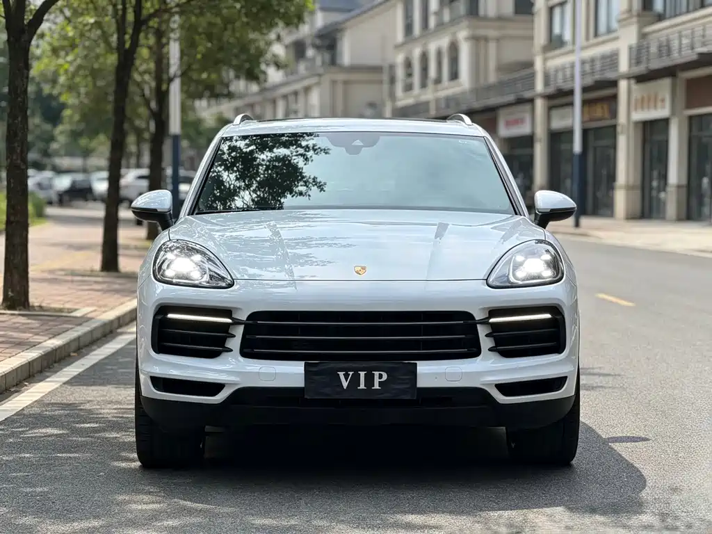 Porsche Cayenne — фото 2