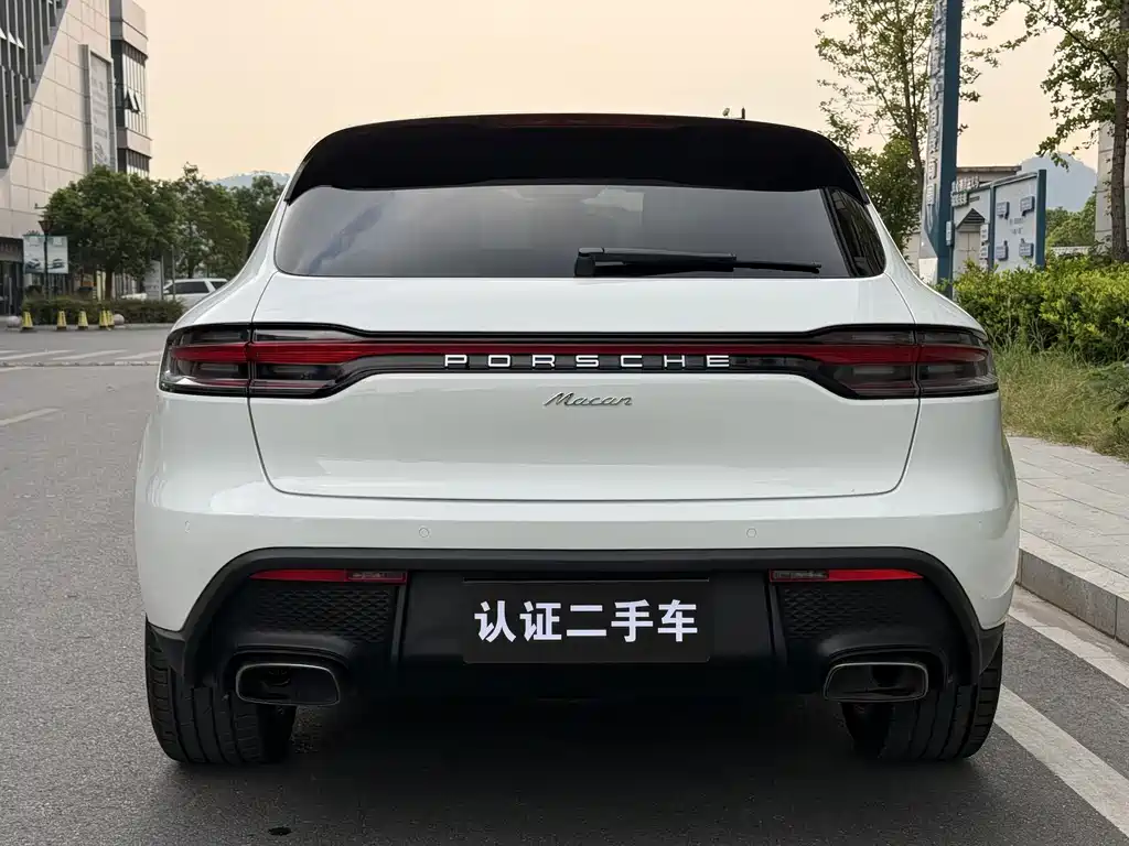 Porsche Macan — фото 6