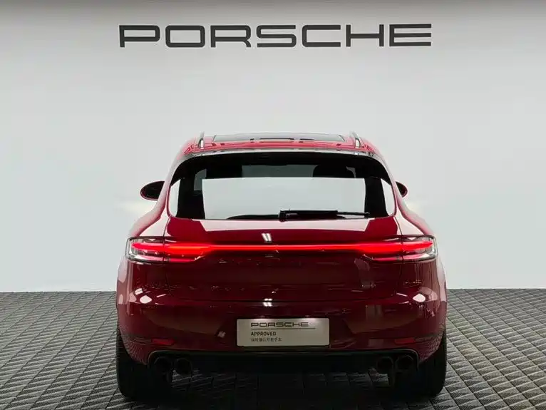 Porsche Macan — фото 5