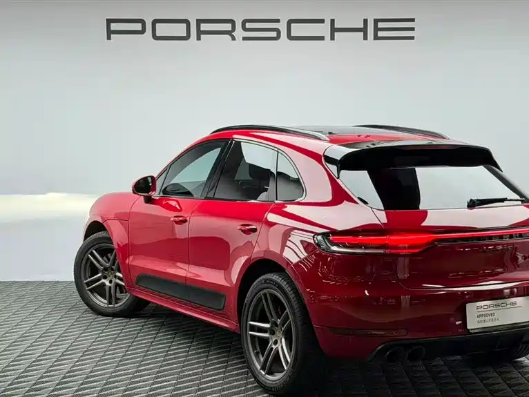 Porsche Macan — фото 6