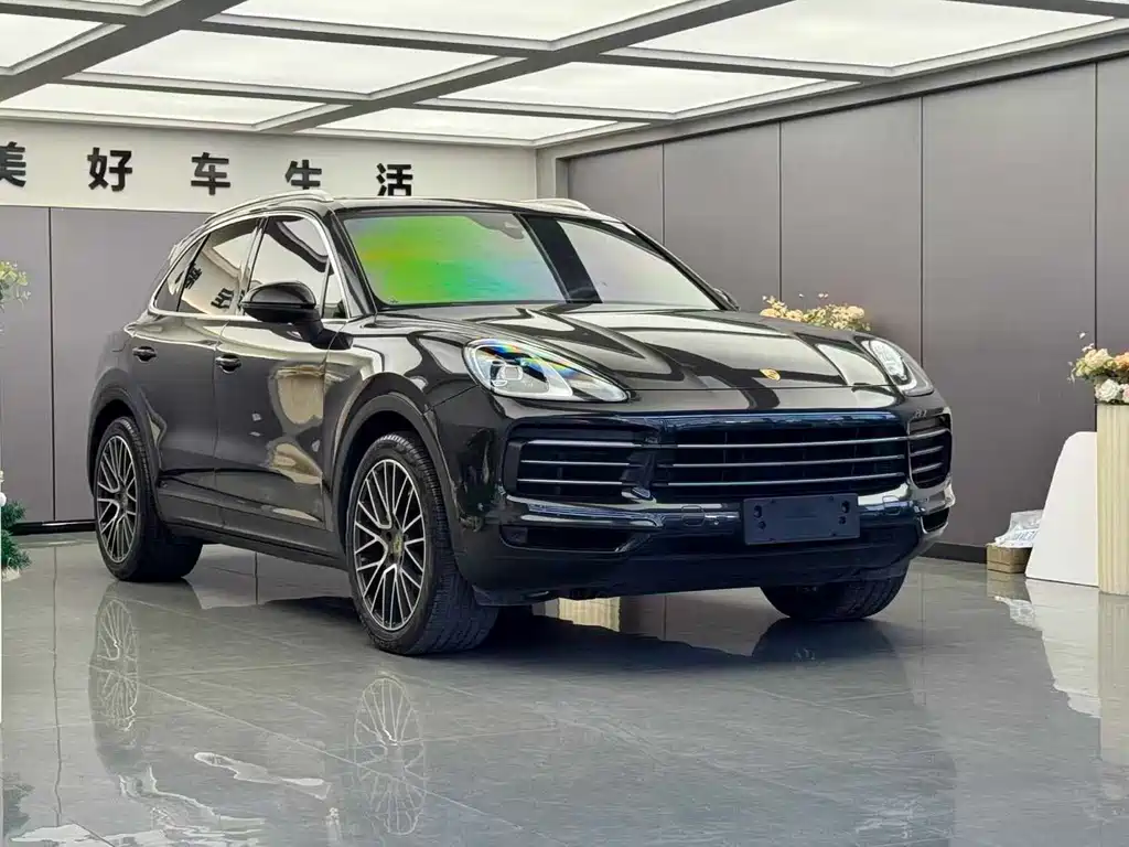 Porsche Cayenne — фото 3