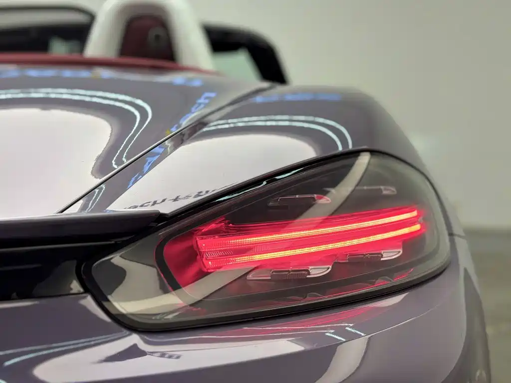 Porsche 718 — фото 10