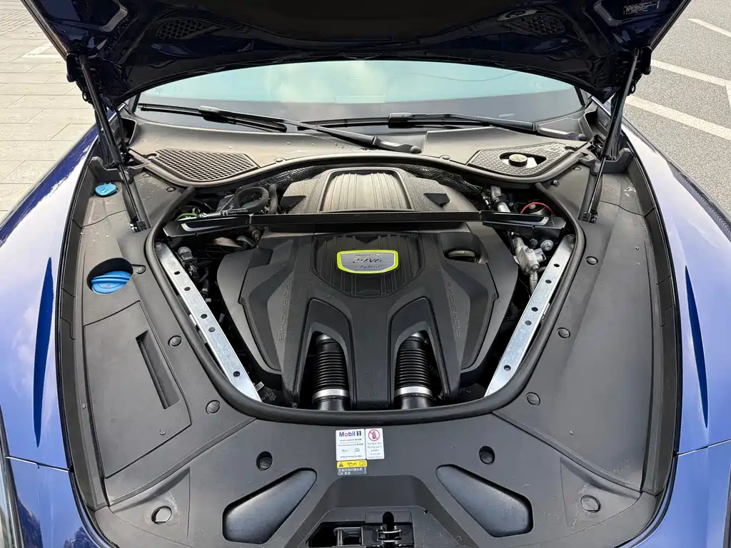 Porsche Panamera Hybrid — фото 4