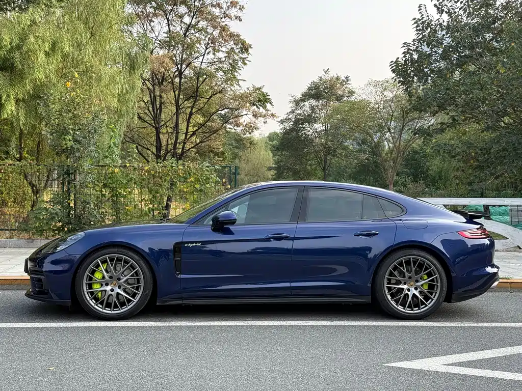 Porsche Panamera Hybrid — фото 7