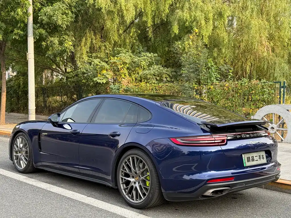 Porsche Panamera Hybrid — фото 8