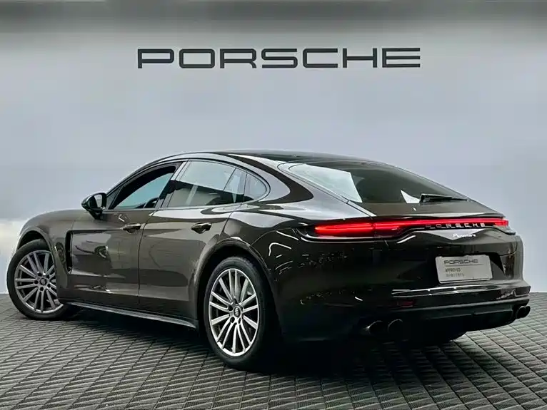 Porsche Panamera — фото 6